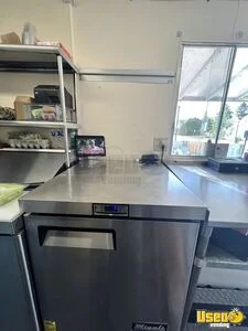 2002 P30 All-purpose Food Truck Propane Tank Wisconsin Diesel Engine for Sale