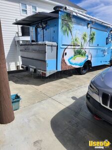 2002 P42 All-purpose Food Truck Exterior Customer Counter Florida Diesel Engine for Sale