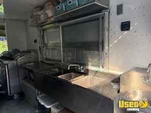 2002 P42 All-purpose Food Truck Flatgrill Virginia Diesel Engine for Sale