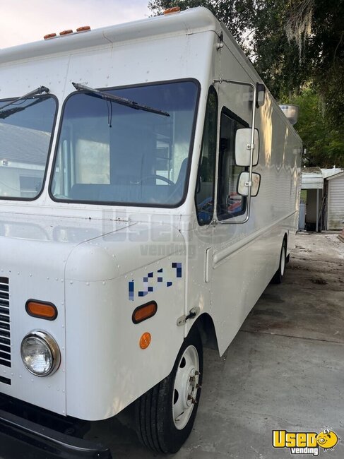 2002 P42 All-purpose Food Truck Florida Diesel Engine for Sale