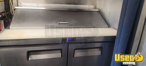 2002 P42 All-purpose Food Truck Grease Trap New York Diesel Engine for Sale