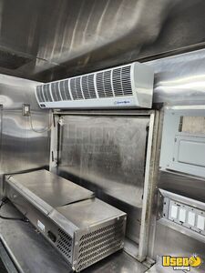 2002 P42 All-purpose Food Truck Prep Station Cooler Florida Diesel Engine for Sale