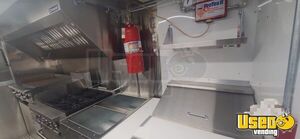 2002 P42 All-purpose Food Truck Prep Station Cooler Pennsylvania Diesel Engine for Sale