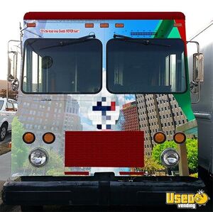 2002 P42 All-purpose Food Truck Propane Tank Pennsylvania Diesel Engine for Sale