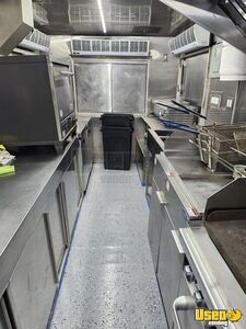 2002 P42 All-purpose Food Truck Reach-in Upright Cooler Florida Diesel Engine for Sale