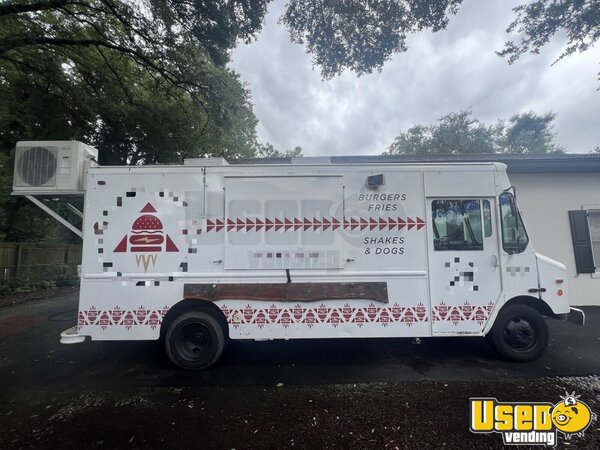 2002 P42 All-purpose Food Truck South Carolina Diesel Engine for Sale