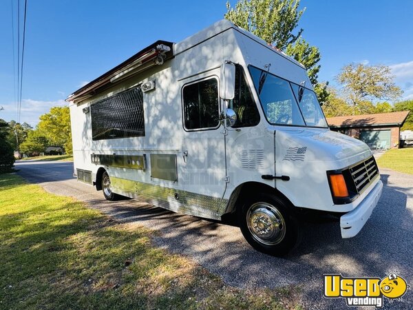 2002 P42 All-purpose Food Truck South Carolina Gas Engine for Sale