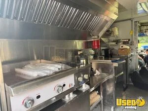 2002 P42 All-purpose Food Truck Stovetop Virginia Diesel Engine for Sale