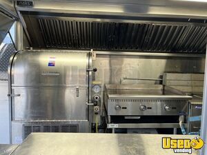 2002 P42 Barbecue Kitchen Food Truck Barbecue Food Truck Generator Maryland for Sale