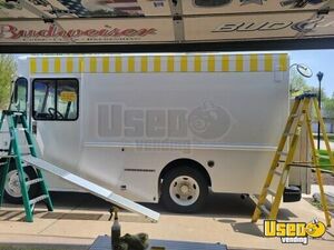 2002 P42 Diesel All-purpose Food Truck Air Conditioning Illinois Diesel Engine for Sale