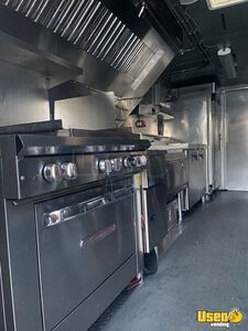 2002 P42 Kitchen Food Truck All-purpose Food Truck Exterior Customer Counter Montana Diesel Engine for Sale