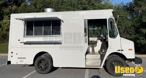 2002 P42 Kitchen Food Truck All-purpose Food Truck Maryland Diesel Engine for Sale