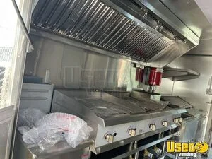 2002 P42 Kitchen Food Truck New Build Food Truck Flatgrill Virginia Diesel Engine for Sale