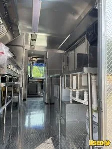 2002 P42 Kitchen Food Truck New Build Food Truck Fryer Virginia Diesel Engine for Sale