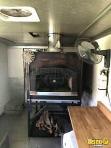 2002 P42 Pizza Food Truck Hand-washing Sink Illinois Diesel Engine for Sale