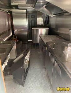 2002 P42 Step Van All-purpose Food Truck All-purpose Food Truck Prep Station Cooler Massachusetts Diesel Engine for Sale