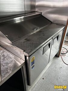2002 P42 Step Van All-purpose Food Truck All-purpose Food Truck Triple Sink Massachusetts Diesel Engine for Sale