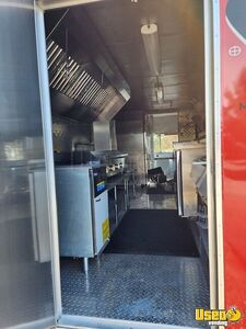 2002 P42 Step Van Kitchen Food Truck All-purpose Food Truck Stainless Steel Wall Covers California Gas Engine for Sale