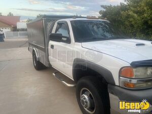 2002 Sierra 3500 Lunch Serving Canteen Style Food Truck Lunch Serving Food Truck Air Conditioning New Mexico Gas Engine for Sale