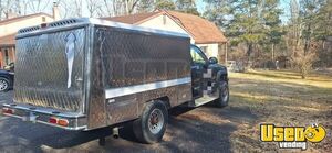 2002 Sierra Lunch Serving Food Truck Food Warmer Pennsylvania Gas Engine for Sale