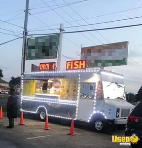 2002 Step Van Kitchen Food Truck All-purpose Food Truck Deep Freezer Delaware for Sale