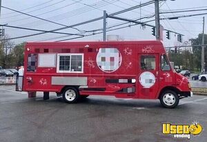 Turnkey Loaded 2002 Workhorse Step Van Seafood Kitchen Food Truck for Sale in New York!