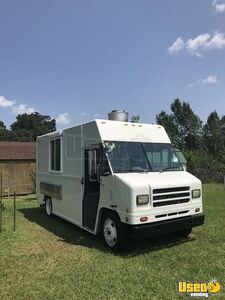 2002 Step Van Kitchen Food Truck All-purpose Food Truck North Carolina Diesel Engine for Sale