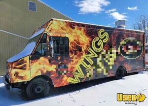 2002 Step Van Kitchen Food Truck All-purpose Food Truck Pennsylvania Diesel Engine for Sale