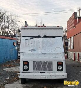 2002 Step Van Kitchen Food Truck All-purpose Food Truck Prep Station Cooler Delaware for Sale