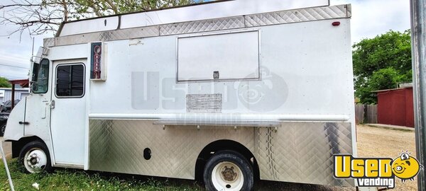 2002 Step Van Kitchen Food Truck All-purpose Food Truck Texas Diesel Engine for Sale