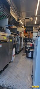 2002 Utilimaster All-purpose Food Truck Diamond Plated Aluminum Flooring Arizona Gas Engine for Sale