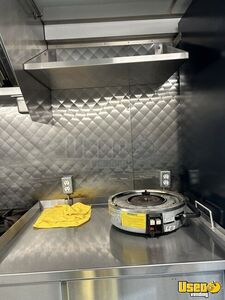 2002 Utilimaster All-purpose Food Truck Generator British Columbia Diesel Engine for Sale