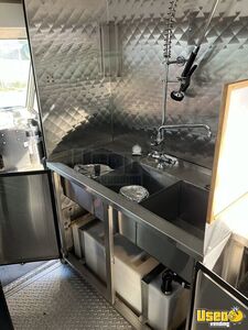 2002 Utilimaster All-purpose Food Truck Refrigerator British Columbia Diesel Engine for Sale