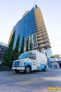2002 Utilimaster Coffee Truck Coffee & Beverage Truck Concession Window California Gas Engine for Sale