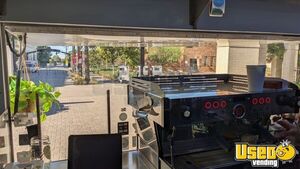 2002 Utilimaster Coffee Truck Coffee & Beverage Truck Fresh Water Tank California Gas Engine for Sale
