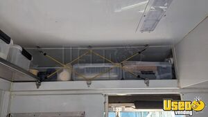 2002 Utilimaster Coffee Truck Coffee & Beverage Truck Gray Water Tank California Gas Engine for Sale