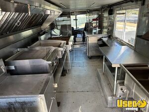 2002 Utilimaster Kitchen Food Truck All-purpose Food Truck Prep Station Cooler South Carolina Gas Engine for Sale