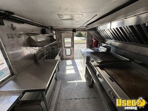 2002 Utilimaster Kitchen Food Truck All-purpose Food Truck Stovetop South Carolina Gas Engine for Sale