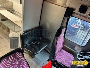 2002 W42 All-purpose Food Truck All-purpose Food Truck Food Warmer Tennessee Gas Engine for Sale