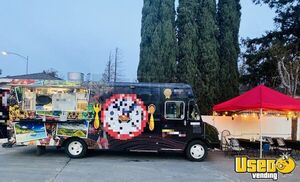 2002 W42 Step Van Kitchen Food Truck All-purpose Food Truck California Gas Engine for Sale