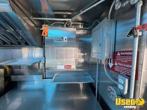 2002 Workhorse All-purpose Food Truck 34 New Jersey Diesel Engine for Sale