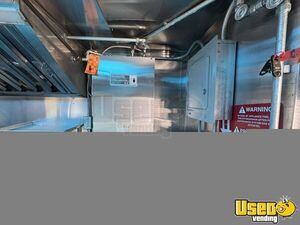 2002 Workhorse All-purpose Food Truck Additional 1 New Jersey Diesel Engine for Sale