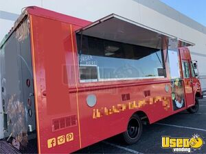 2002 Workhorse All-purpose Food Truck Concession Window California Diesel Engine for Sale