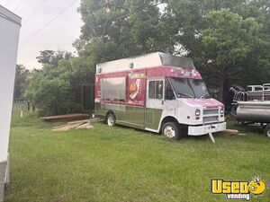 2002 Workhorse All-purpose Food Truck Concession Window Texas Diesel Engine for Sale