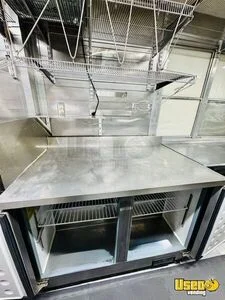 2002 Workhorse All-purpose Food Truck Diamond Plated Aluminum Flooring North Carolina Diesel Engine for Sale