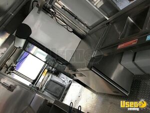 2002 Workhorse All-purpose Food Truck Reach-in Upright Cooler Connecticut Diesel Engine for Sale