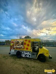 2002 Workhorse All-purpose Food Truck Stainless Steel Wall Covers Kentucky Diesel Engine for Sale