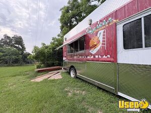 2002 Workhorse All-purpose Food Truck Stainless Steel Wall Covers Texas Diesel Engine for Sale