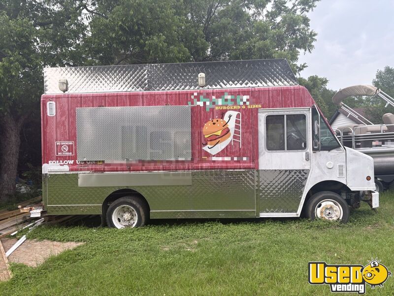 2002 Workhorse All-purpose Food Truck Texas Diesel Engine for Sale