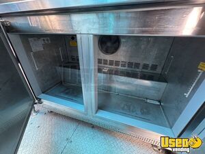 2002 Workhorse All-purpose Food Truck Water Tank New Jersey Diesel Engine for Sale